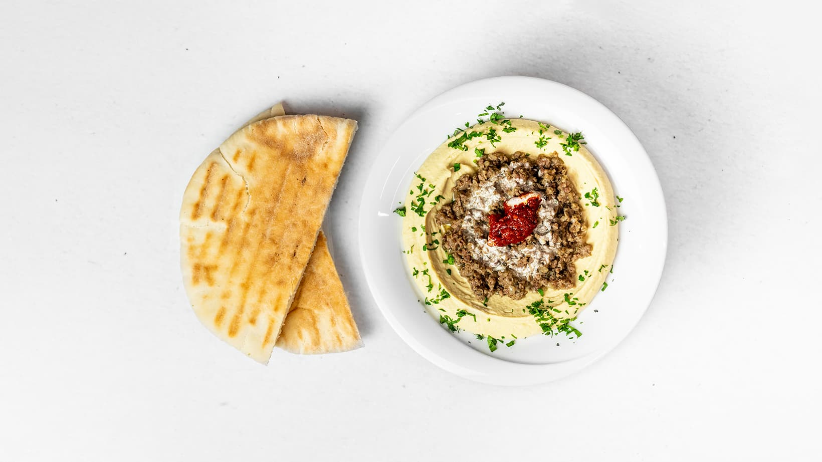 Hummus with Ground Beef-Hummus s hovězím masem